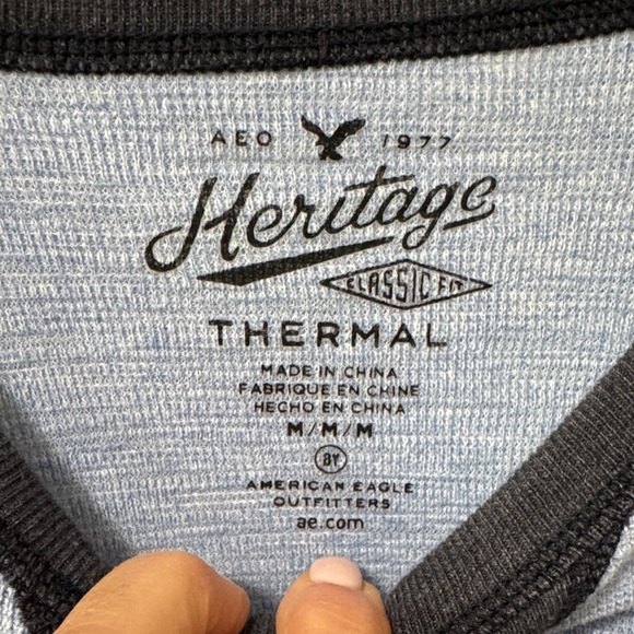 American Eagle Outfitters Blue Long Sleeve Thermal Tee Casual Comfort EUC❤️ - Picture 2 of 8
